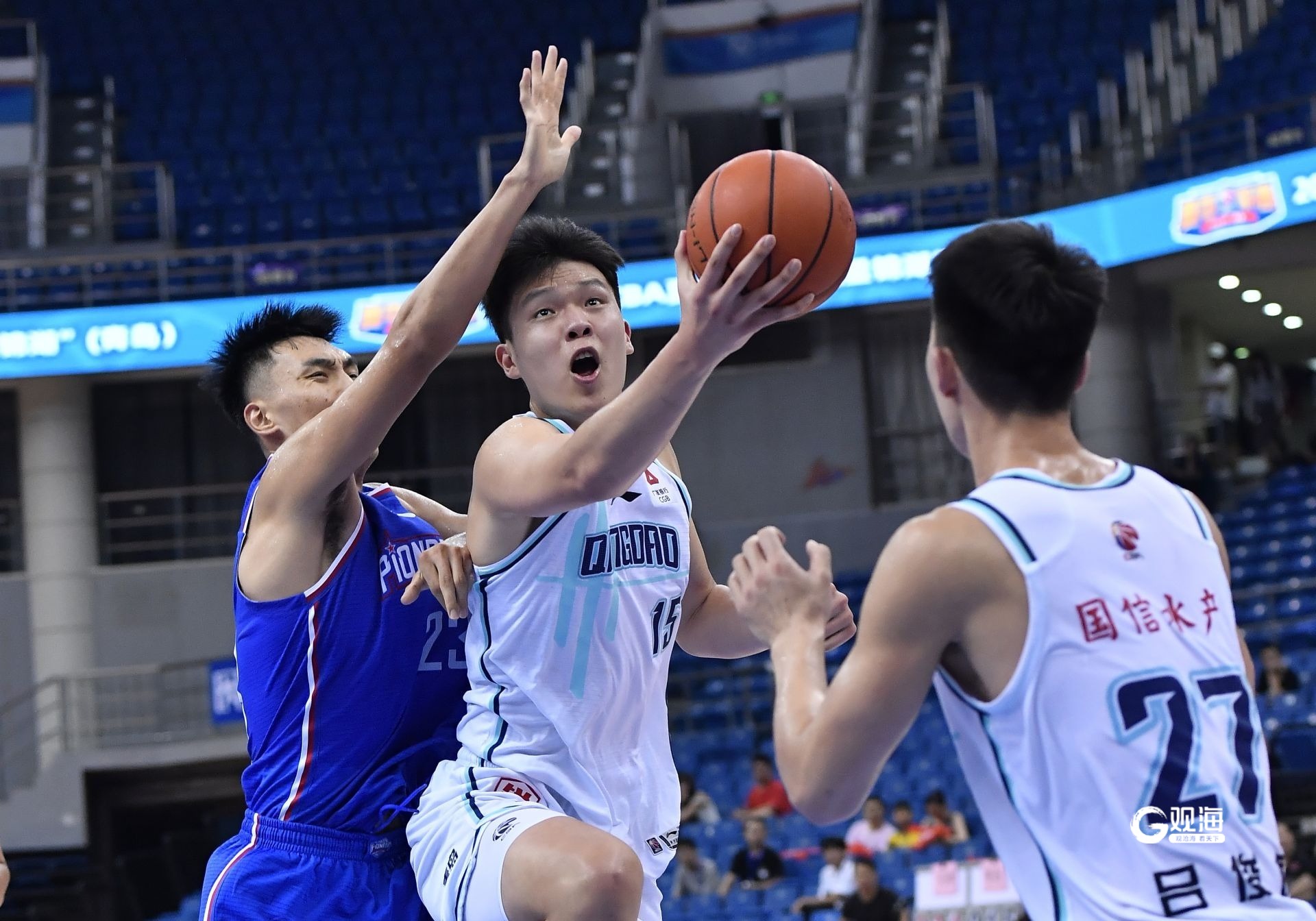 包含中国篮球学习交流团访问海外知名篮球学院的词条