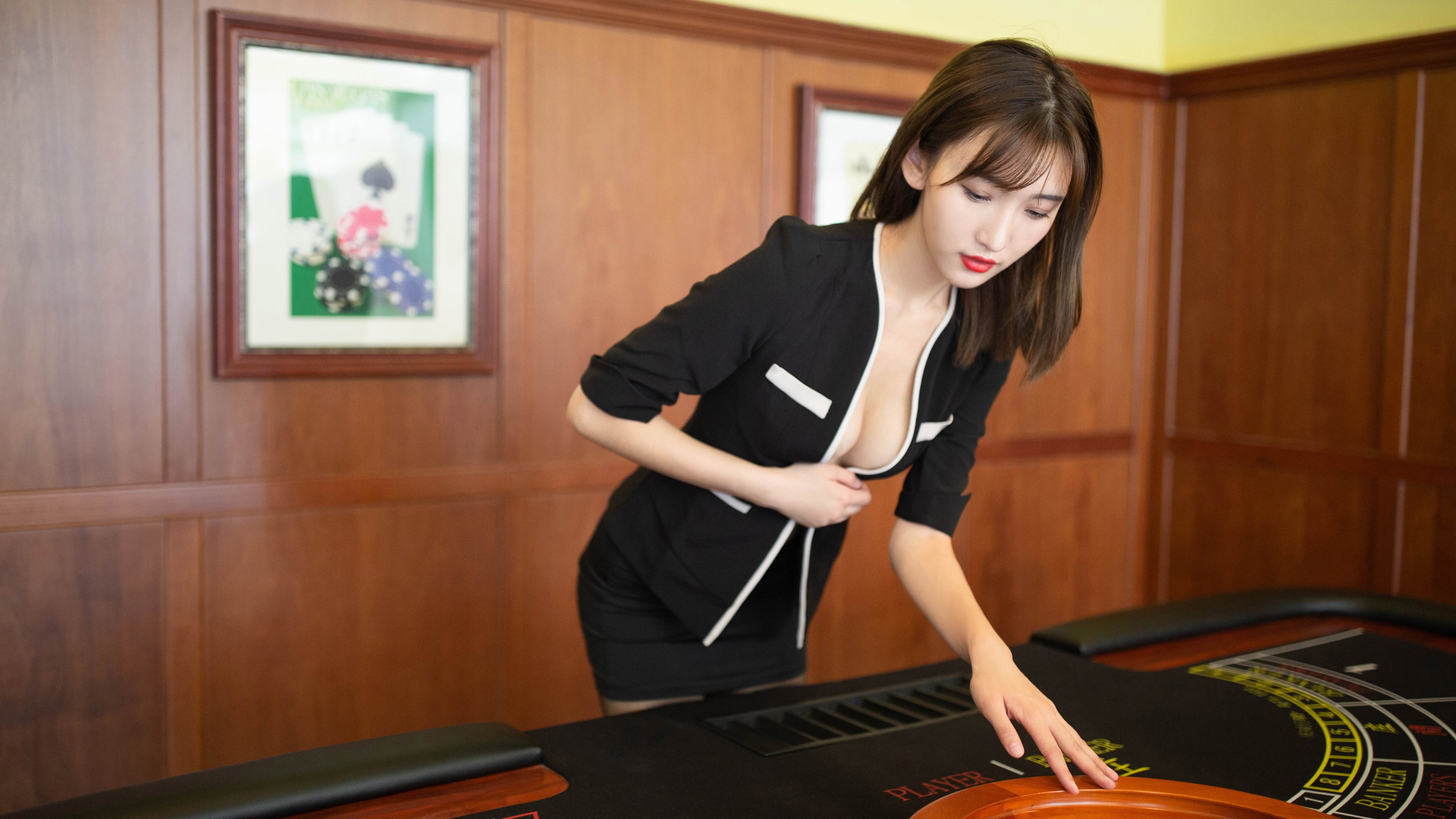 谢周三鏖战三小时,不敌对手遗憾失利,谢周三为什么扣12分